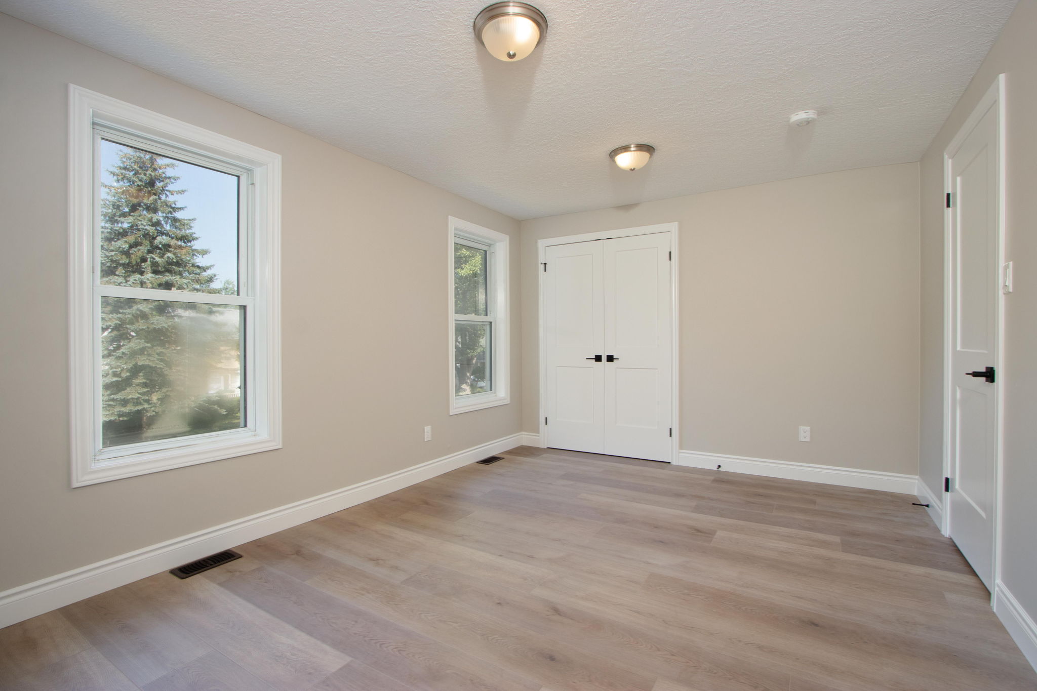 91 McNab St, Stratford, ON N5A 1Z3 Picture Your Home