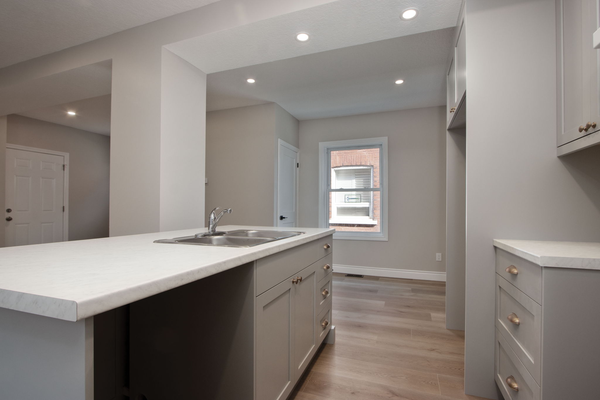 91 McNab St, Stratford, ON N5A 1Z3 Picture Your Home