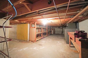 Photo 49