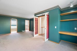  Photo 45