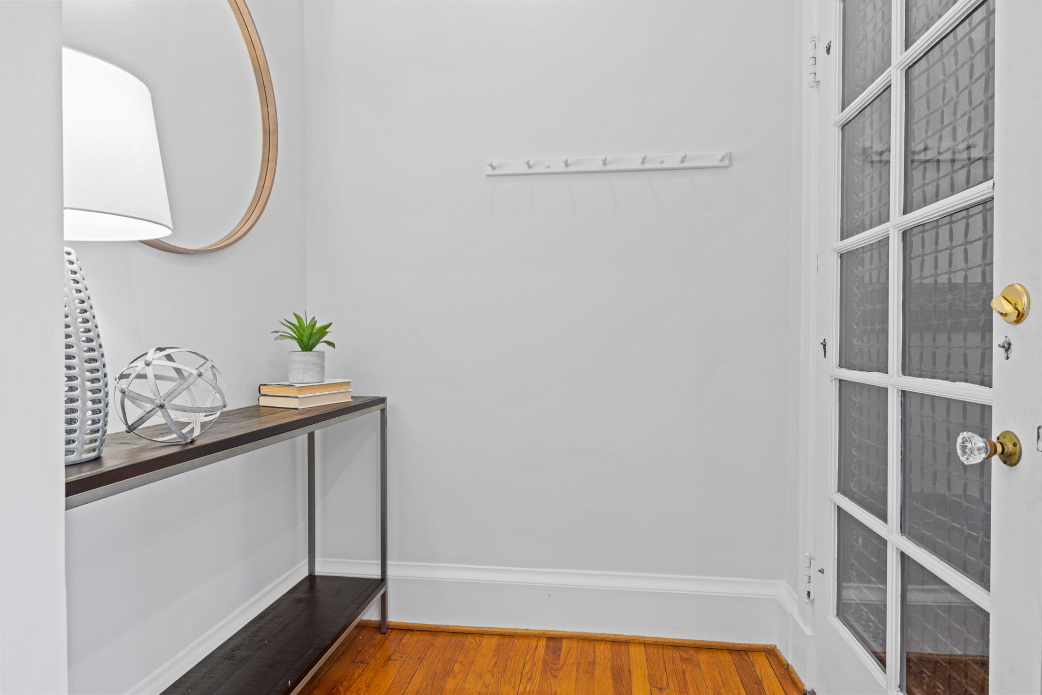 910 Greenway Ct, Norfolk, VA 23507, USA Photo 6