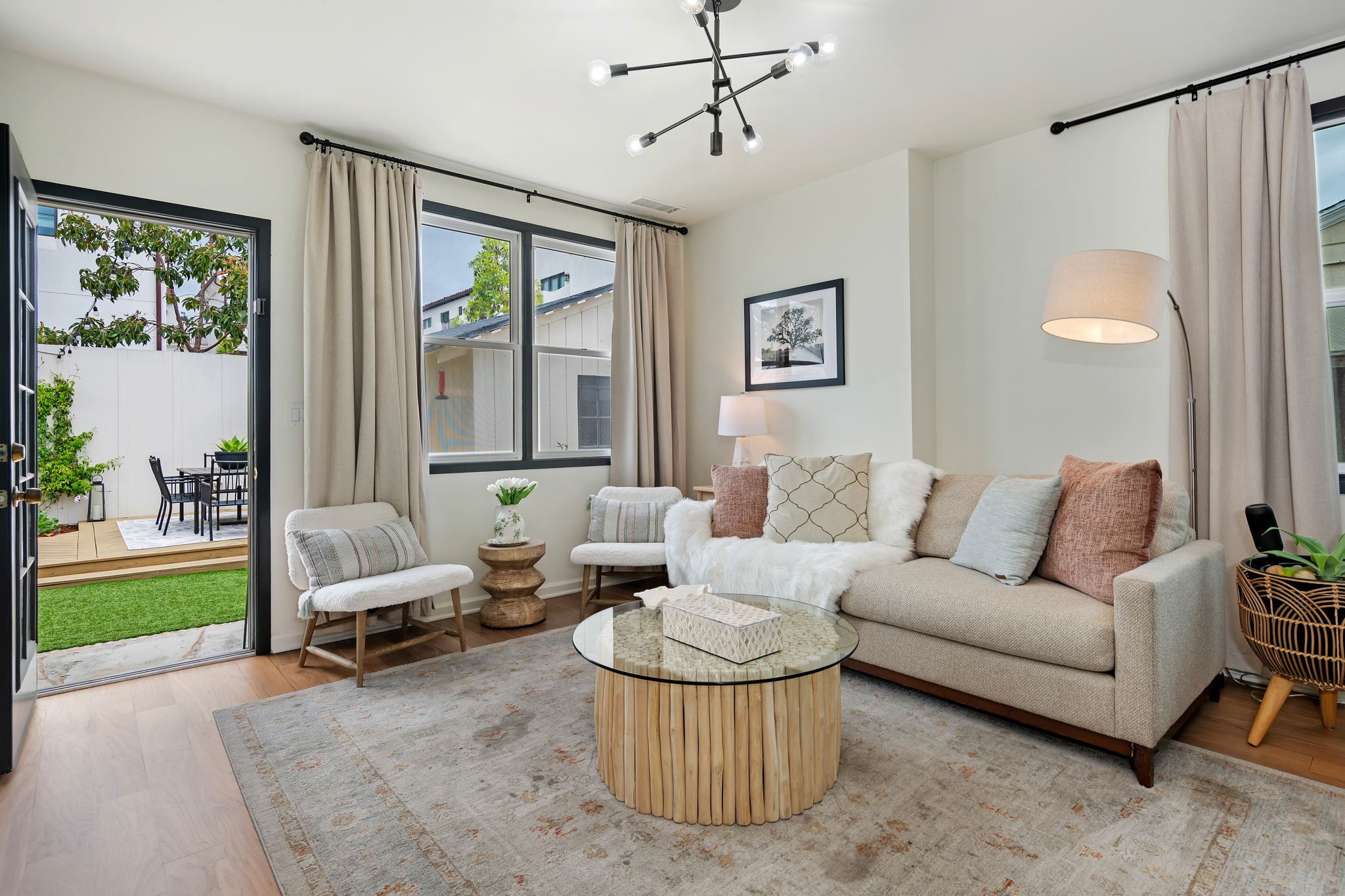 12 - Living Room