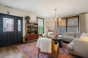 05 - Family Room