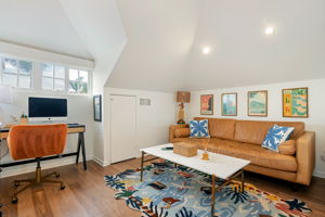 21 - Upstairs Living Area