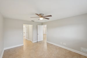 SW 9th Ave-S0609-013.jpg