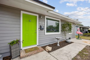 Front Entry Detail