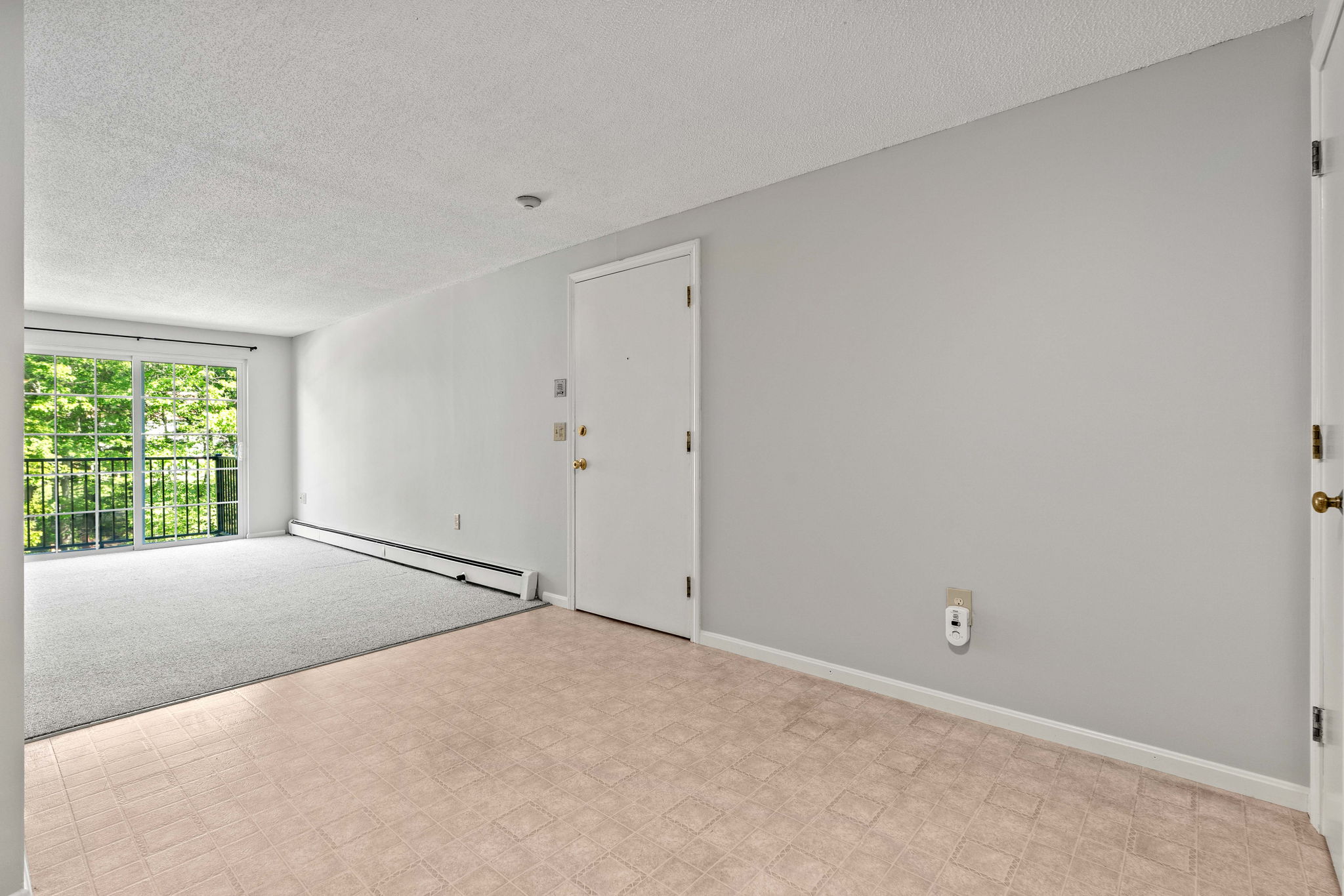 910 White Cedar Blvd, Portsmouth, NH 03801, USA Photo 33