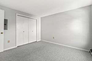 910 White Cedar Blvd, Portsmouth, NH 03801, USA Photo 16