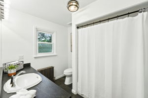  Photo 33