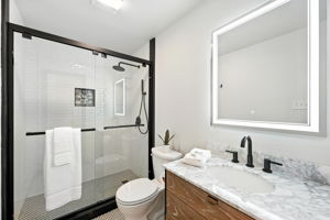  Photo 37