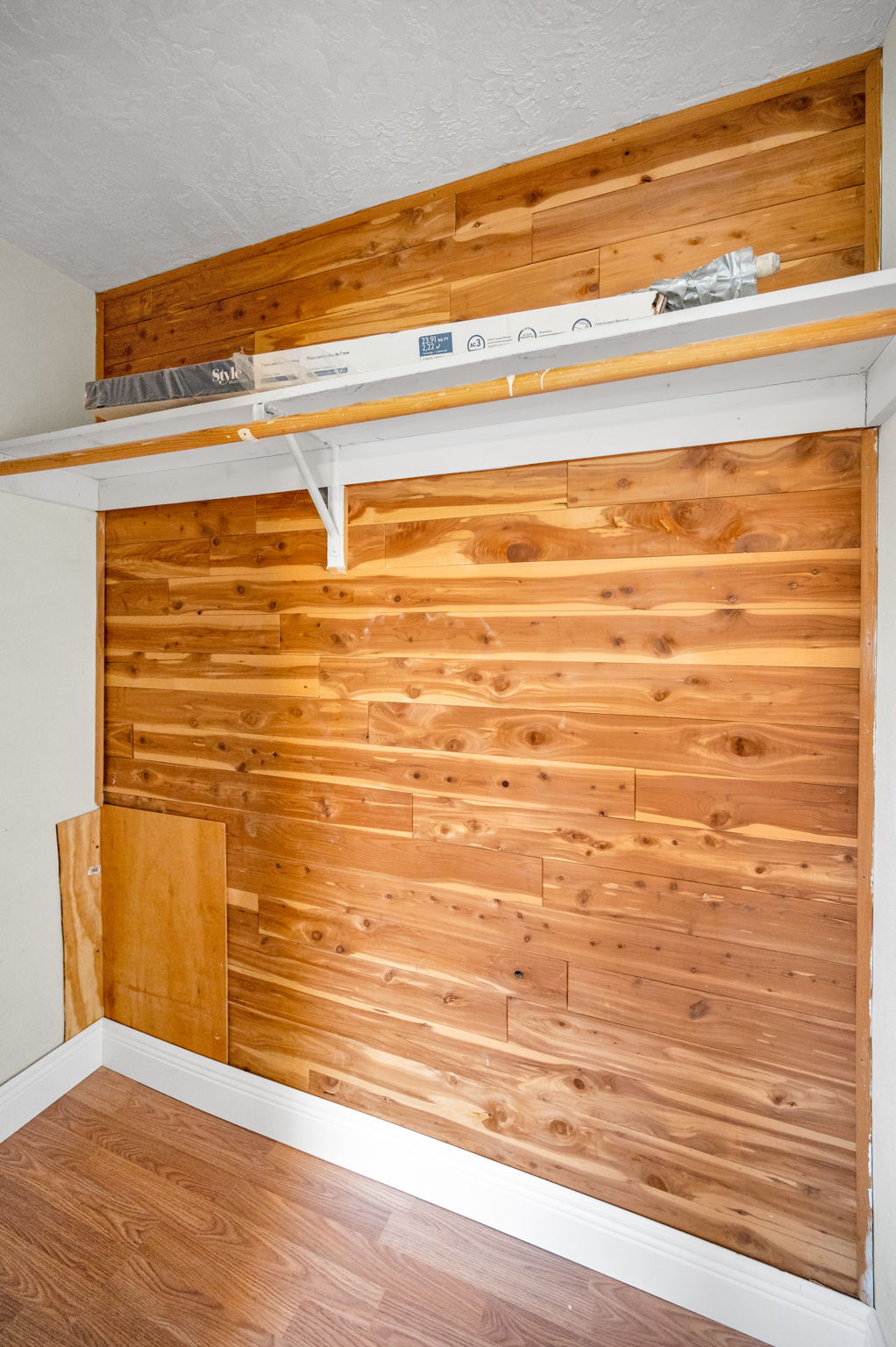 Bedroom2c Closet