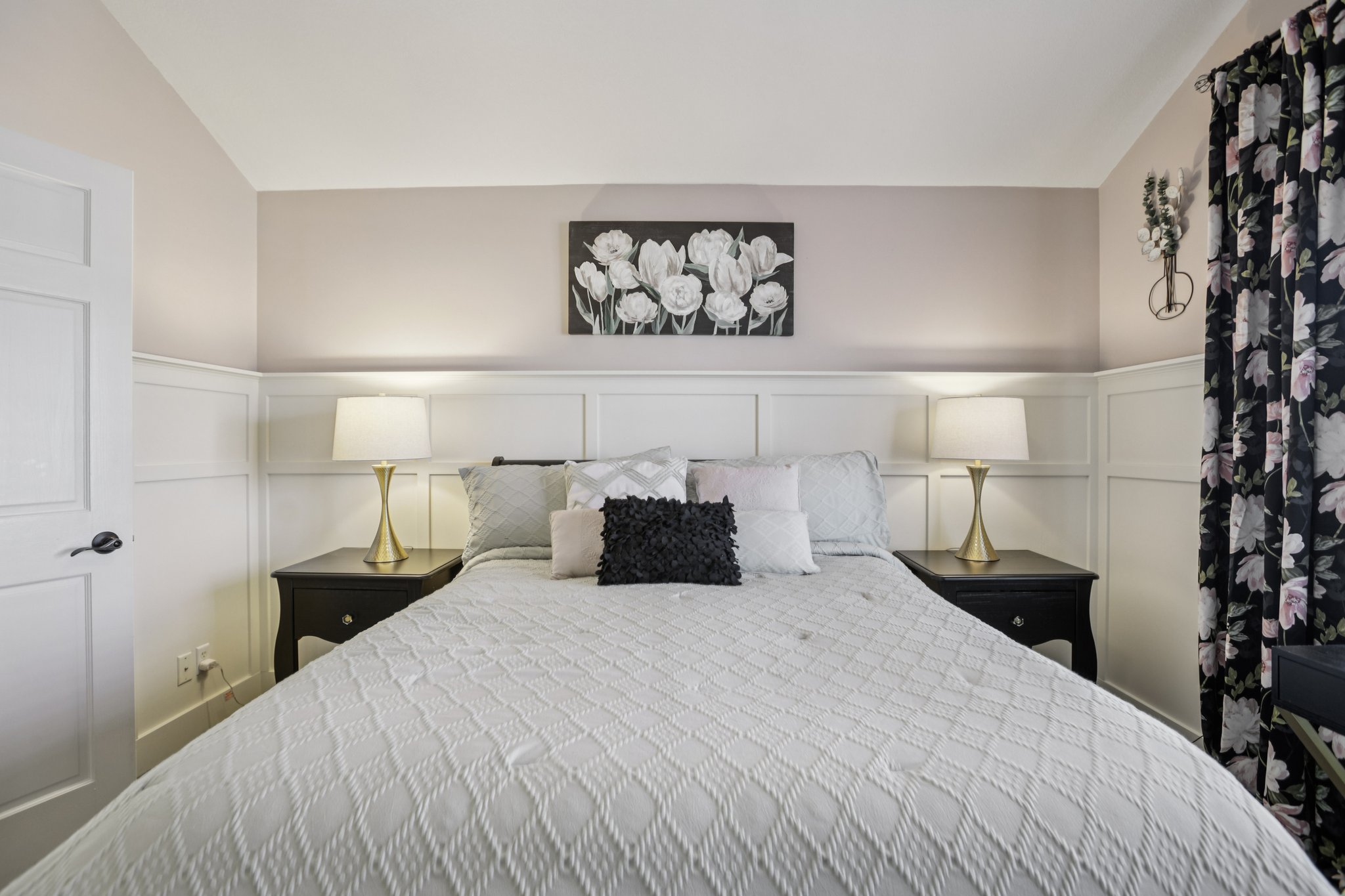 S Enchanted Oak Ln-S1903-026.jpg