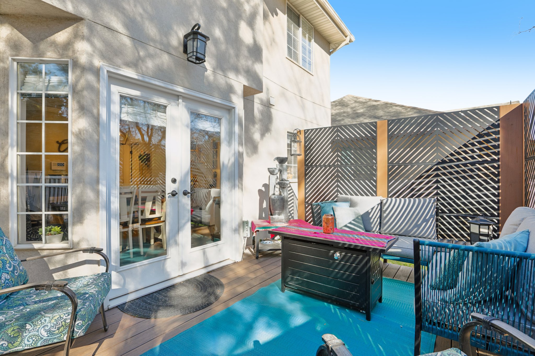 S Enchanted Oak Ln-S1903-042.jpg