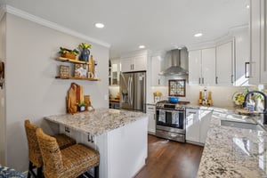 S Enchanted Oak Ln-S1903-014.jpg