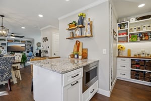 S Enchanted Oak Ln-S1903-016.jpg