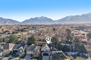 S Enchanted Oak Ln-S1903-049.jpg