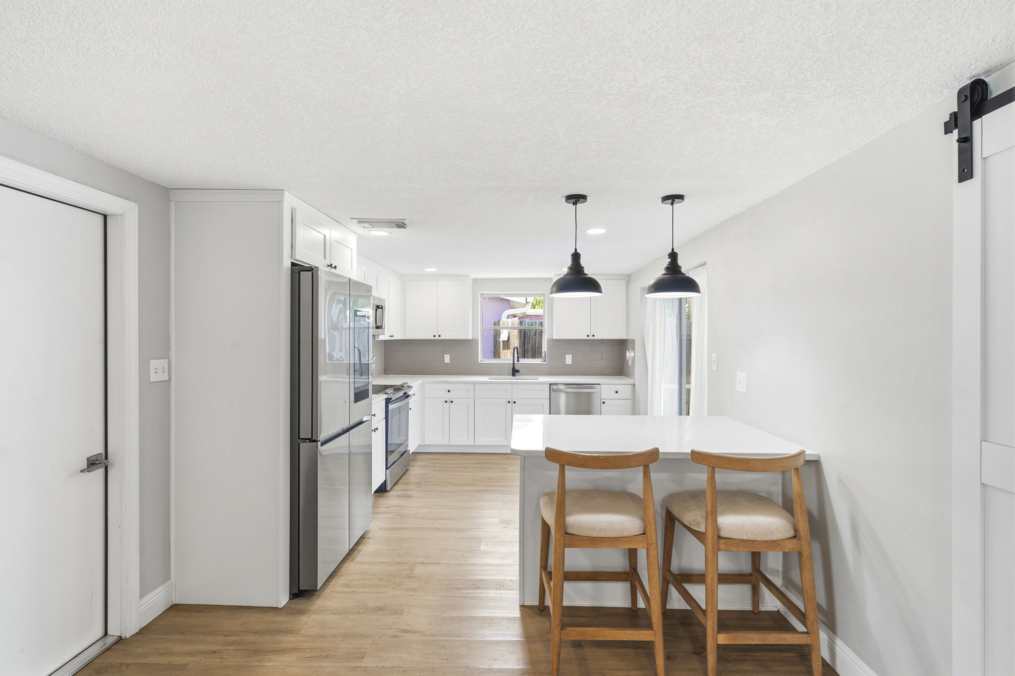 Interiors (12)