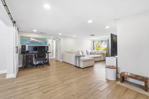 Interiors (9)
