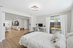 Interiors (18)