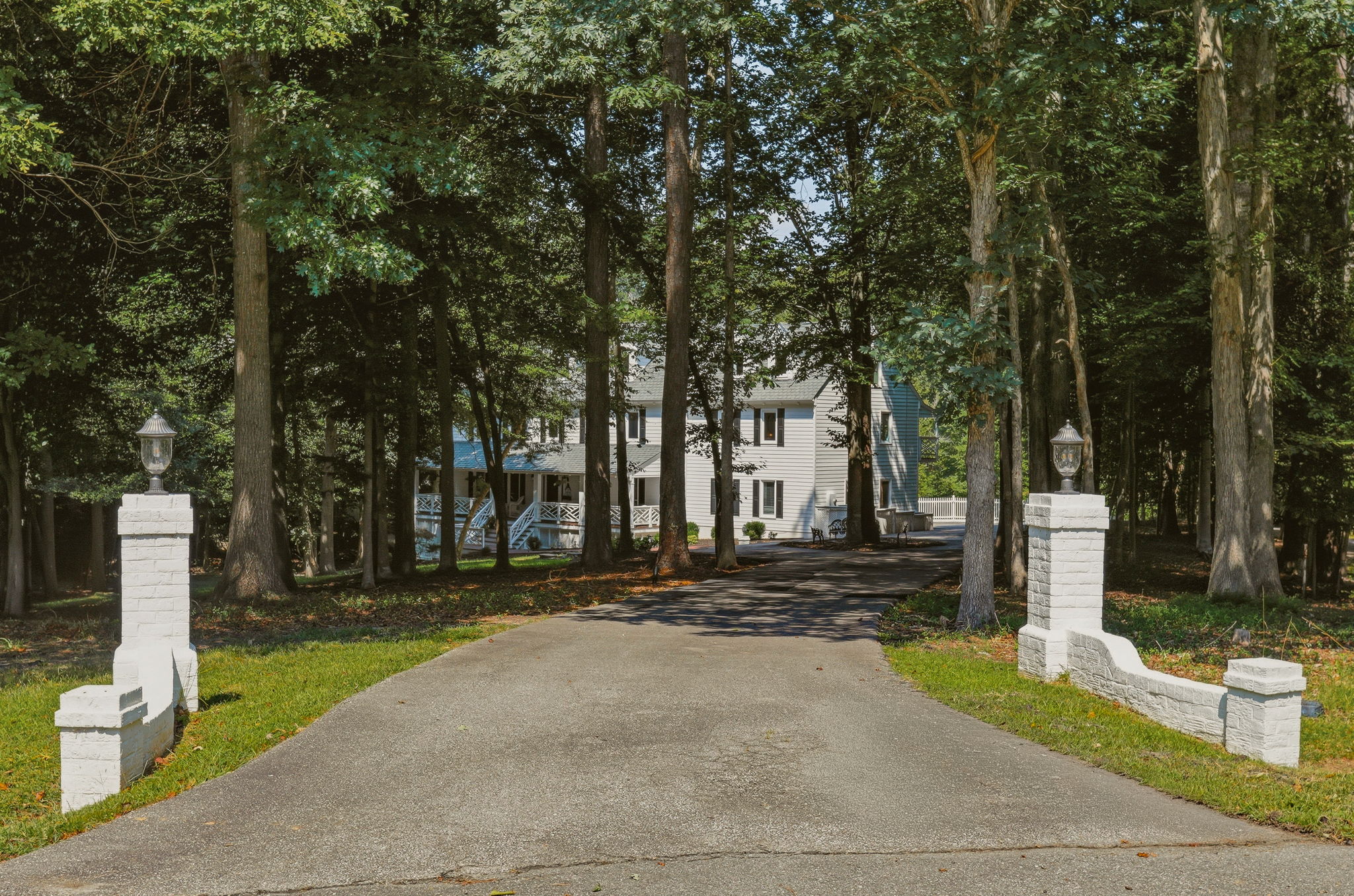 01-Driveway Entrance
