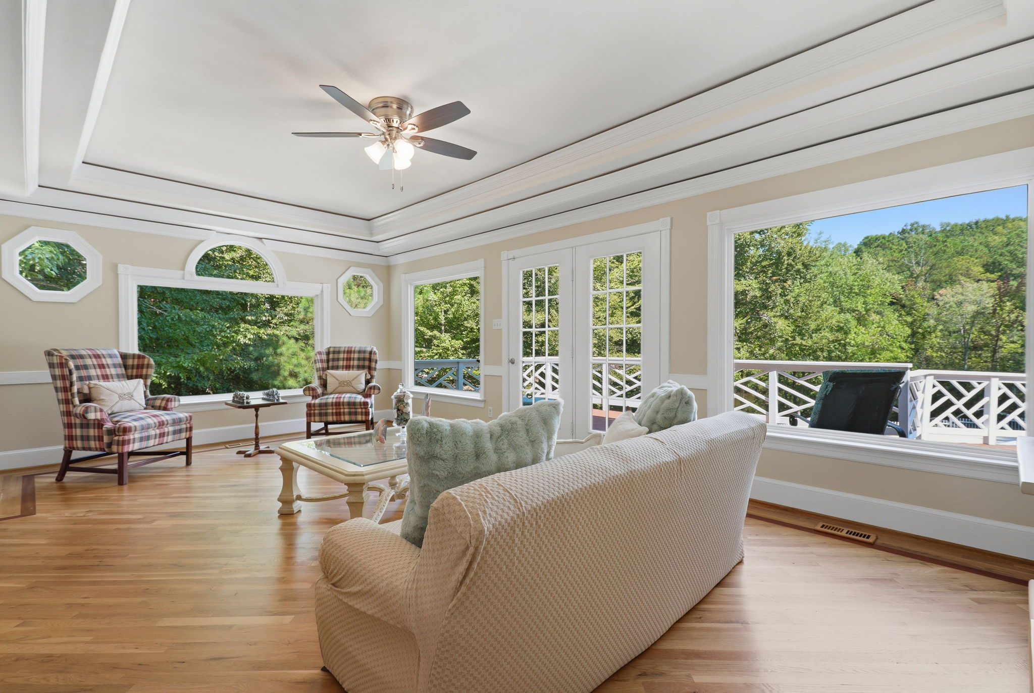 16-Sun Room