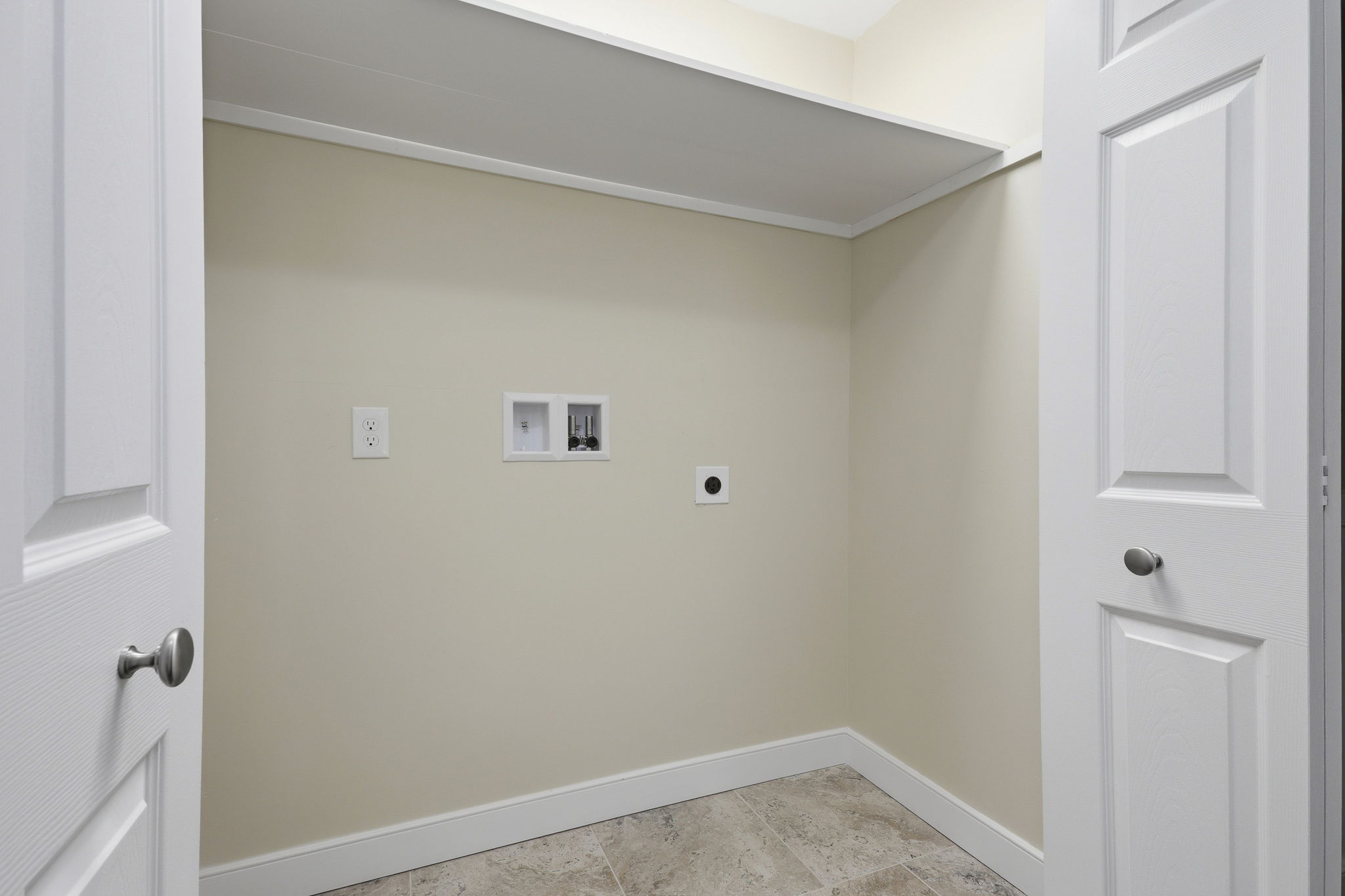 74-Level 2 Laundry Room