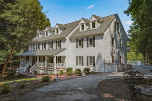 06-Exterior Front