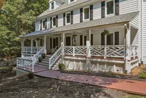 07-Exterior Front