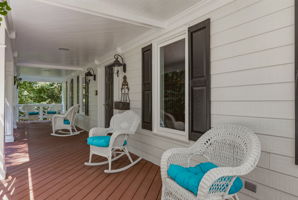 08-Front Porch