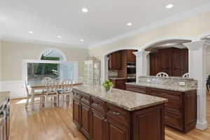 25-Kitchen