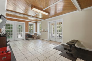 41-Basement Gym