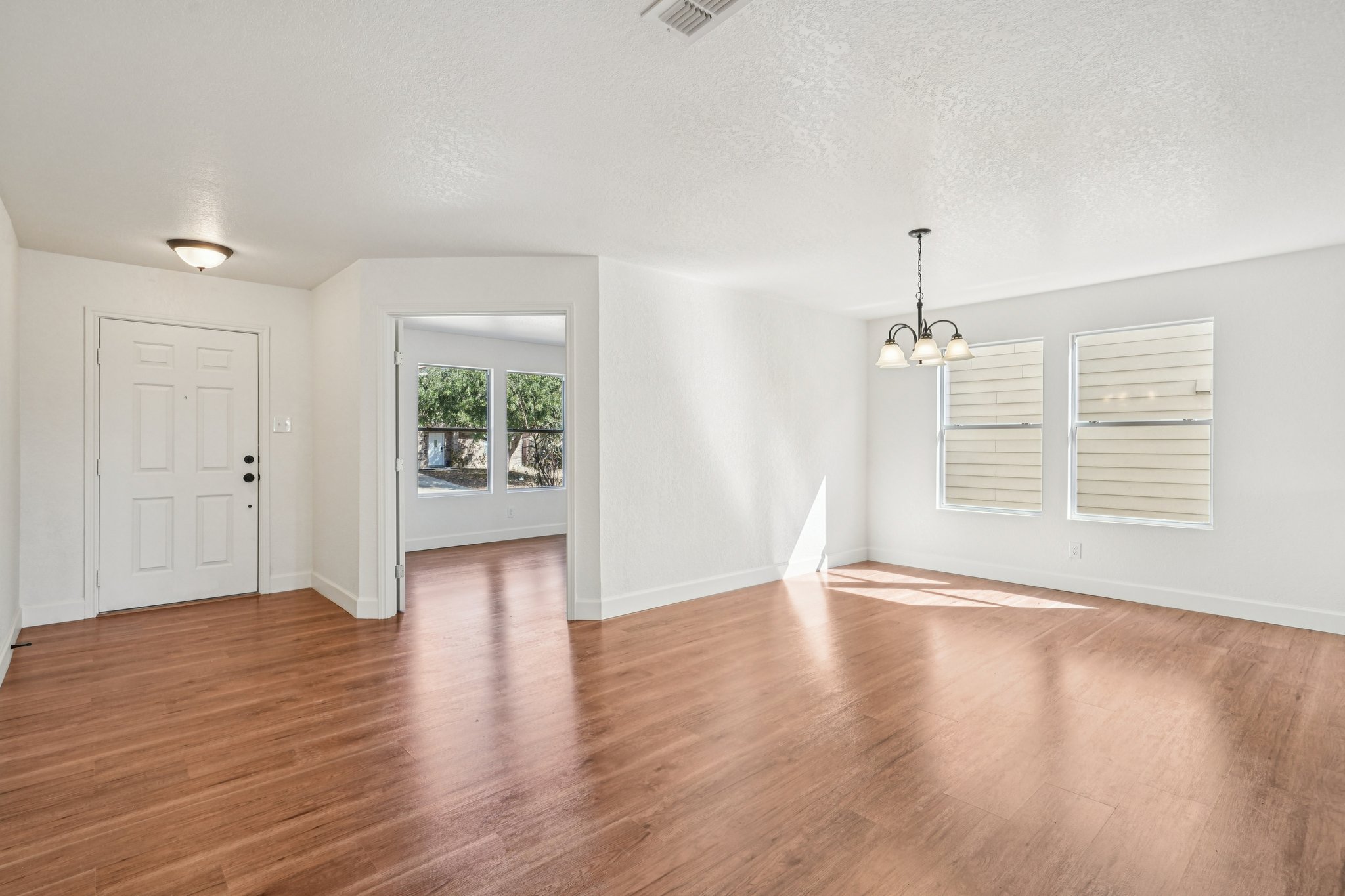 Sycamore Cv-S1002-005.jpg