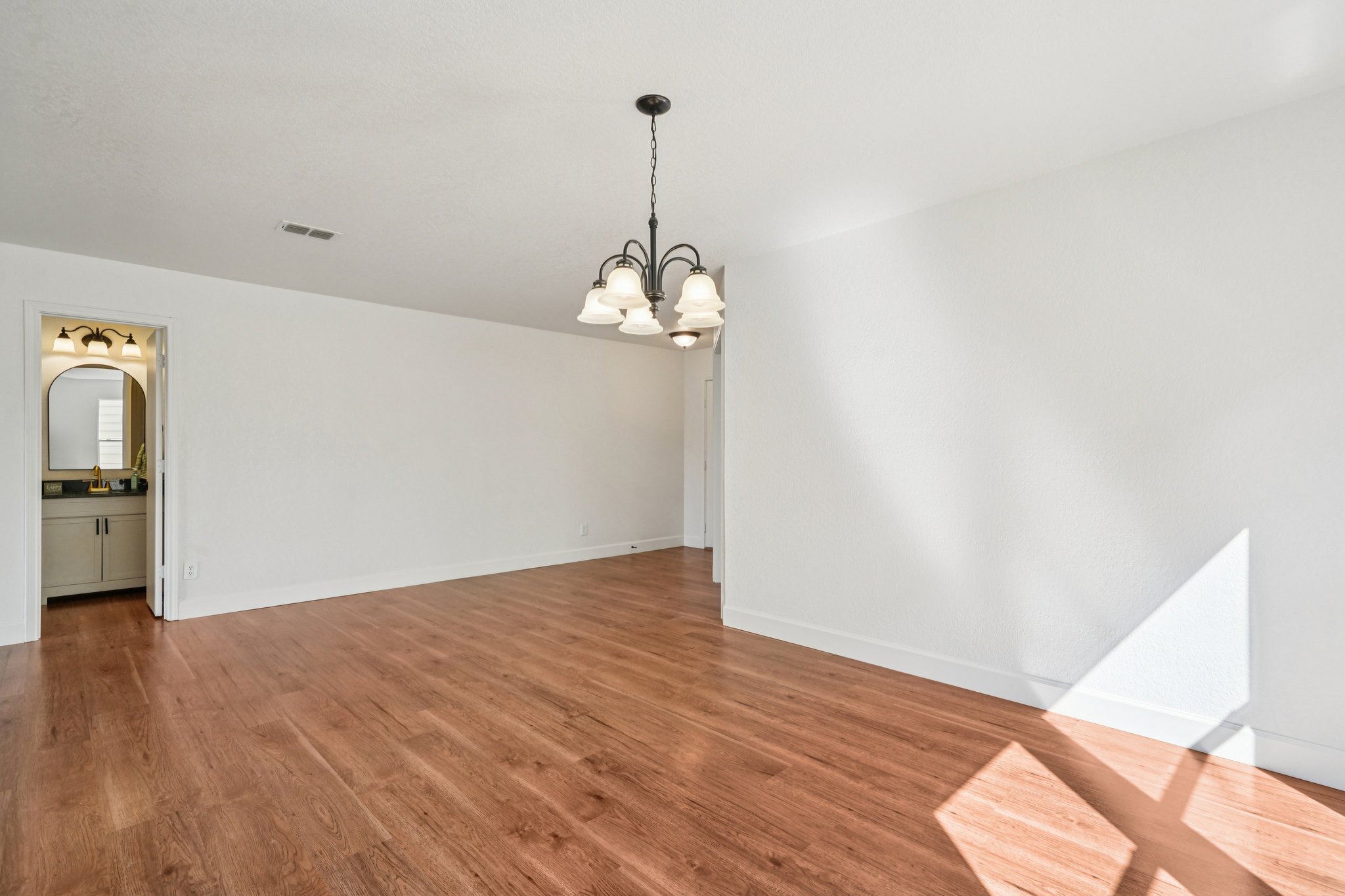 Sycamore Cv-S1002-006.jpg