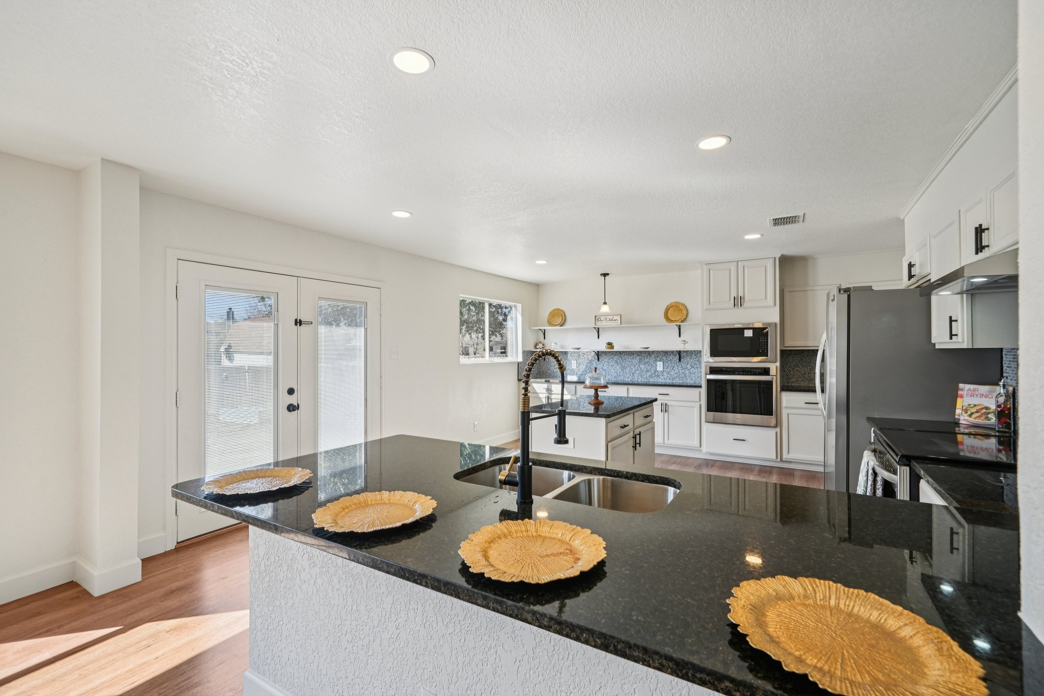 Sycamore Cv-S1002-010.jpg