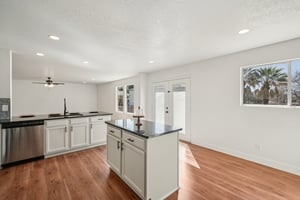 Sycamore Cv-S1002-013.jpg