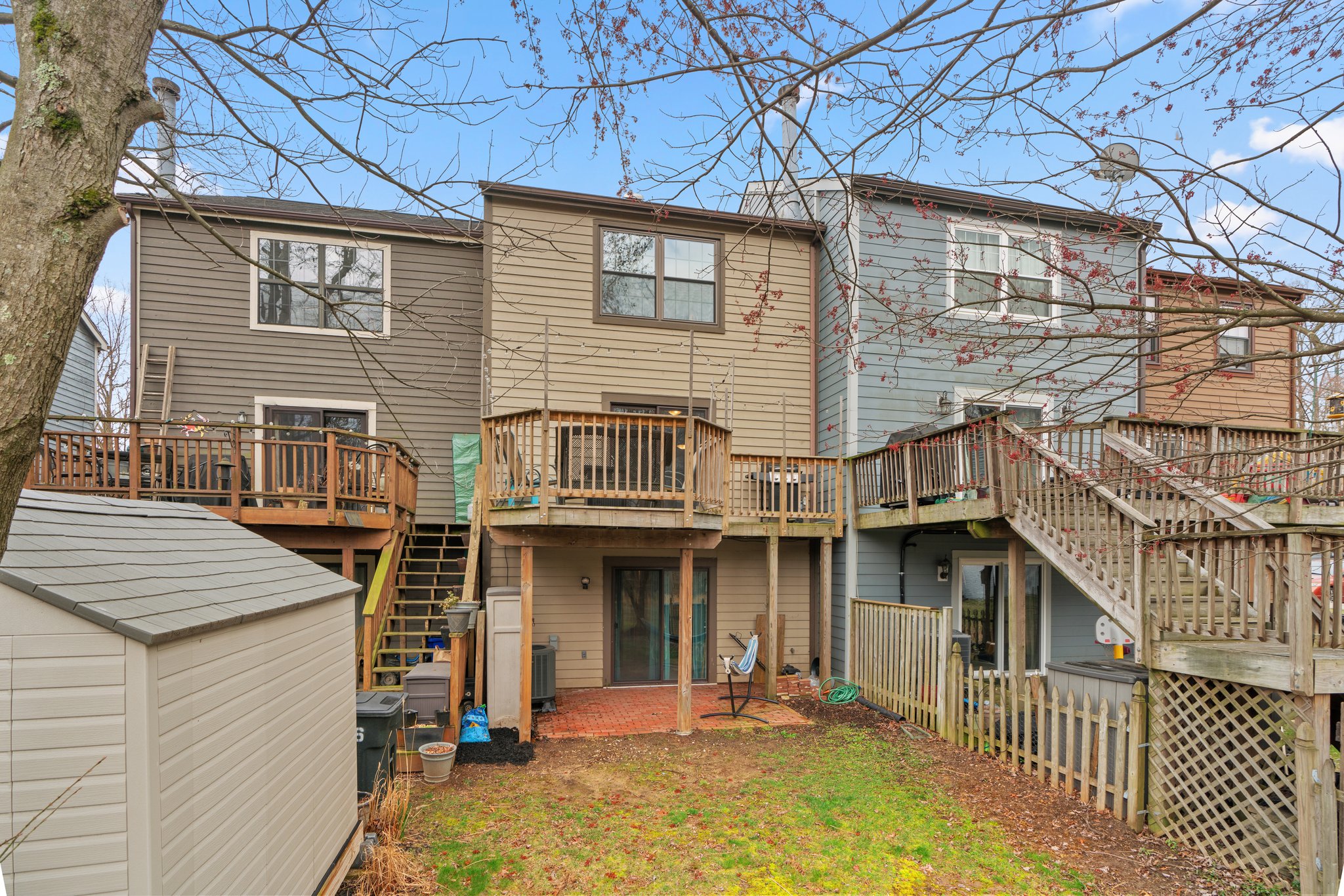 41. 9106 Tymat Ct.jpg