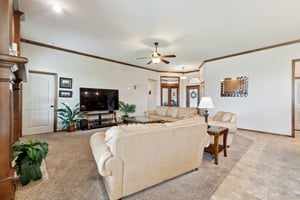 9109 Misty Ln_010.jpg
