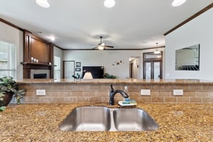 9109 Misty Ln_014.jpg