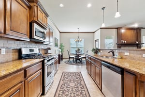 9109 Misty Ln_016.jpg