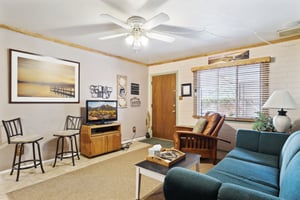 911 E Alice Ave - 011.jpg