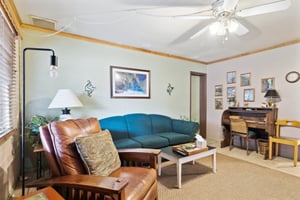 911 E Alice Ave - 013.jpg