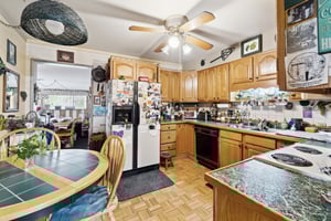 911 E Alice Ave - 017.jpg