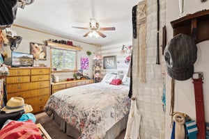 911 E Alice Ave - 018.jpg