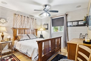 911 E Alice Ave - 020.jpg