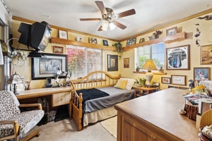 911 E Alice Ave - 022.jpg