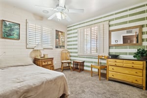 911 E Alice Ave - 024.jpg