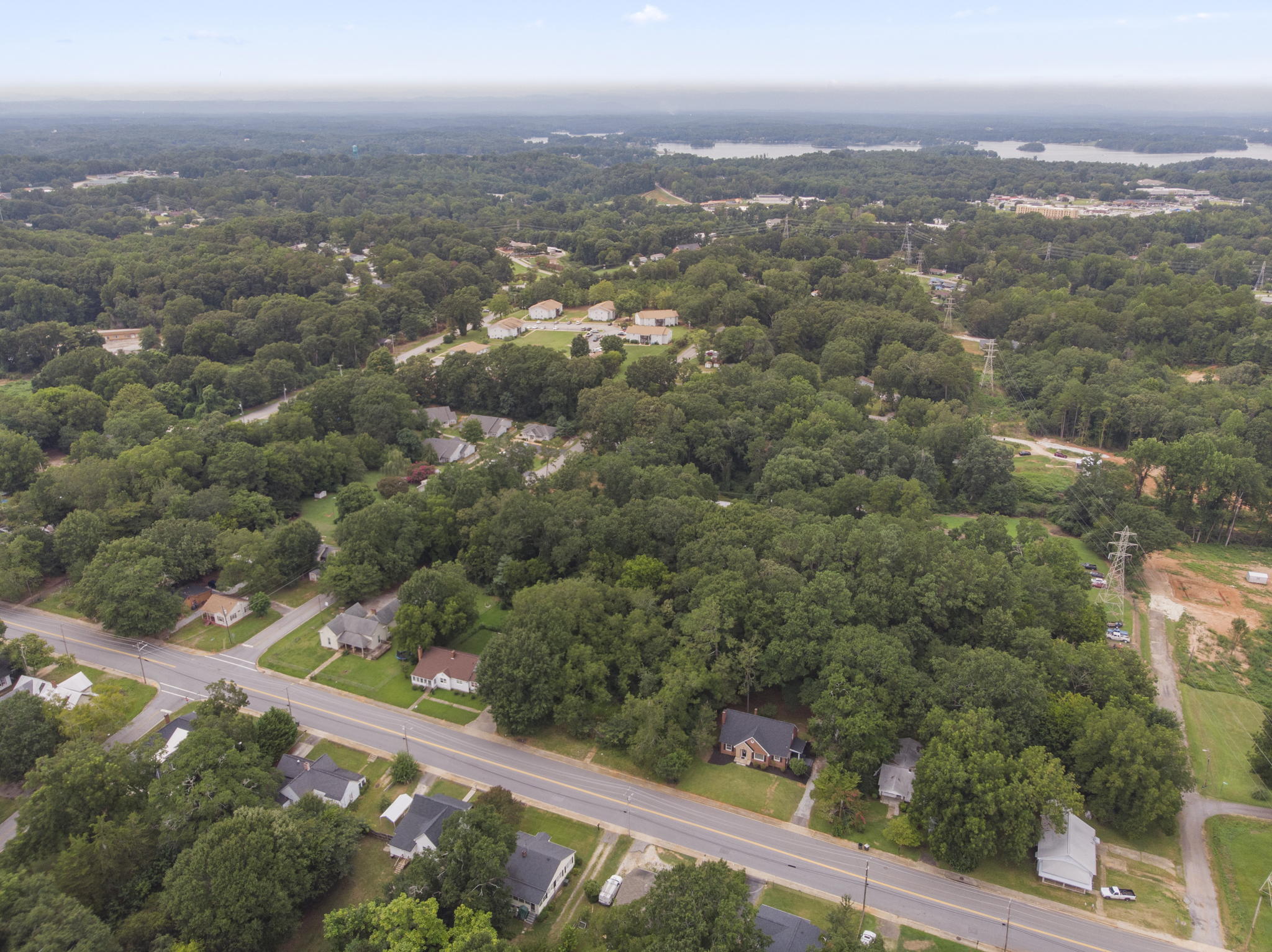 911 E Main St, Seneca, SC 29678, USA Photo 31