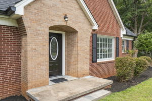 911 E Main St, Seneca, SC 29678, USA Photo 1
