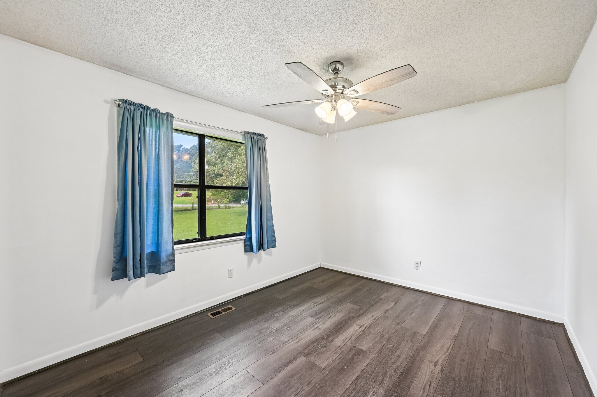 911 Grant Town Rd-S1908-014.jpg