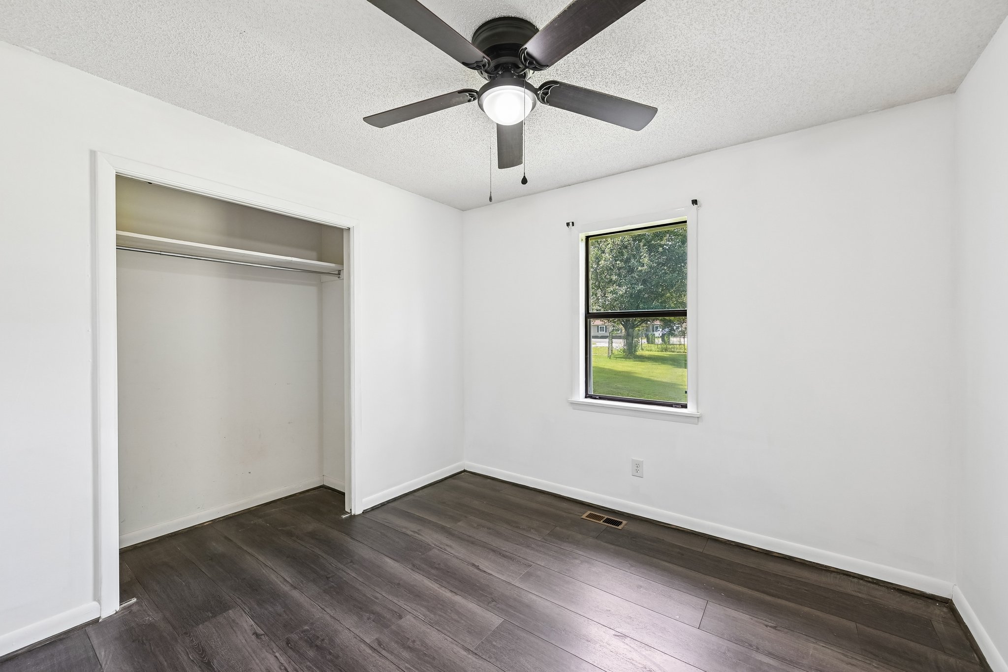 911 Grant Town Rd-S1908-018.jpg